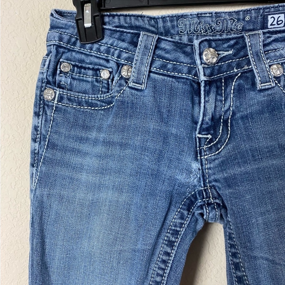 Miss Me Distressed Fleur De Lis Embellished Rhinestone Boot Cut Jeans Size 26” - Picture 3 of 15